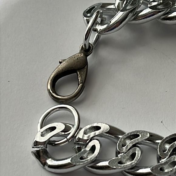 Vintage lot of 3 Silvertone 7” Bracelets - one with abalone starfish - Picture 8 of 12